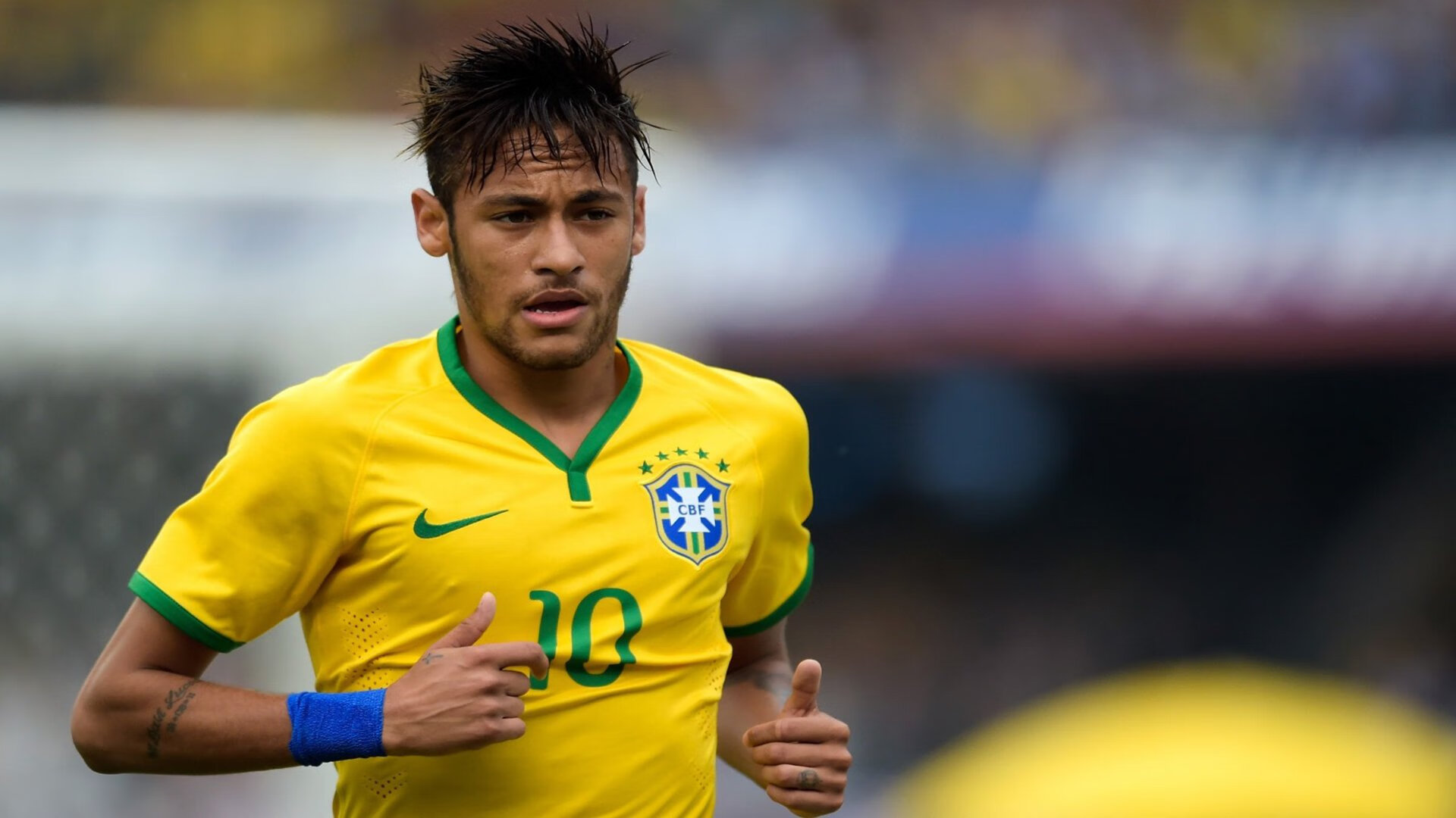 后腰横移覆盖范围是否成为新一代战术核心评判，腰部后倾